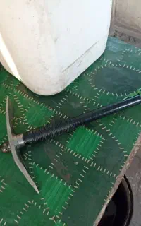 کلنگ تیشه کوهنوردی