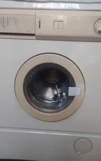 لباسشویی نیازمند به تعمیر