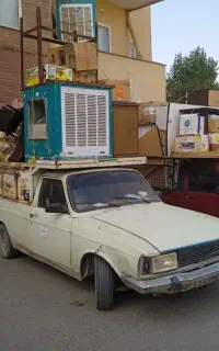 وانت و نیسان بار تلفنی به همراه کارگر