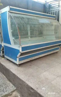 یخچال و ویترین ۲عدد