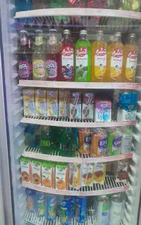 نیازمند فروشنده خانم متعهد