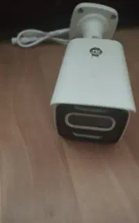 دوربین مداربسته با وسایل کاملش