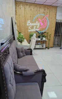 اجاره صندلی و همکاری درصدی در سالن زیبایی رخ آذین