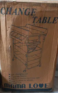 ترالی تعویض نوزاد برند GOOLDEN TOYS