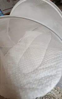پشه بند تمیز