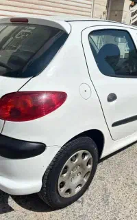۲۰۶ تیپ ۵ مدل ۹۸ کم کار
