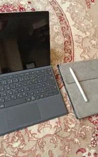 سرفیس پرو ۷ همراه با قلم