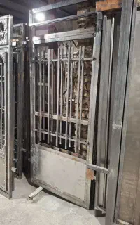 استخدام استا (درب و پنجره ساز)