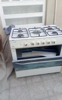 اجاق گاز پنج شعله
