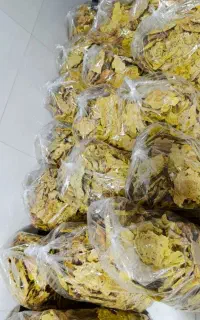 نان خشک تنوری