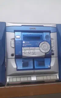 ضبط آیوا کلکسیونی ۱۳۰۰وات کاست سی دی آیوکسی
