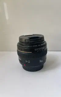 لنز کنون ۵۰ فیکس