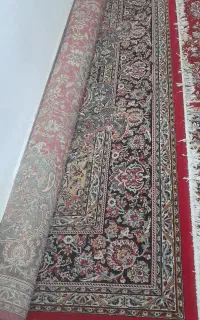 یک عدد فرش ۱۲ متری  سالم