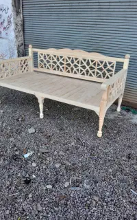 تولیدی تخت سنتی