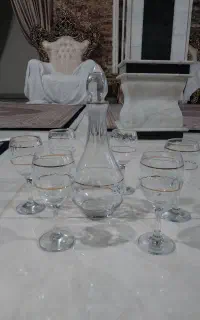 تنگ و لیوان