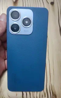 ریلمی c63