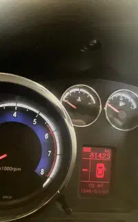 جک s3 مدل 1402 سفید فول آپشن