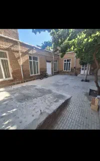 حیاط دربست حکیمی کوی فرهنگ طالقانی آزادی آخرشهناز