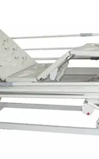 تخت بیمارستانی سه شکن برقی