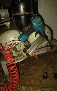 پمپ باد ۳۰ لیتری یخچالی و اسکا ۵سانتی