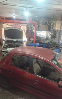 تعمیرگاه.تخصصی موتور و گیربکس و جلوبندی