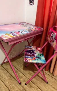 میز تحریر کودک