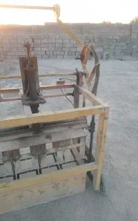 نیازمند استاد بلوک زن