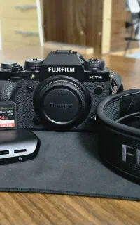 دوربین عکاسی و فیلمبرداری Fuji XT-4