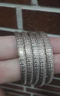 ۵ عدد النگو سایز۲ حدودا ۲۲ گرم ۱۰۰ پایین تابلو