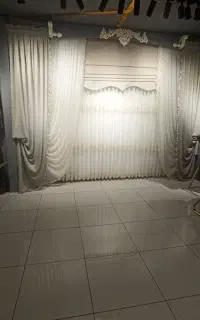 پرده حاشیه دار