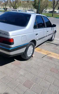 پژو 405 GLX نقره ای  مدل ۸۸