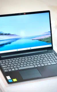 لپ تاپ LENOVO نسل ۱۱ / زیر قیمت بازار اقساطی