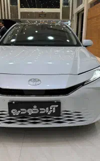 تویوتا کمری هیبریدی مدل ۲۰۲۴