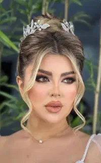 میکاپ کار