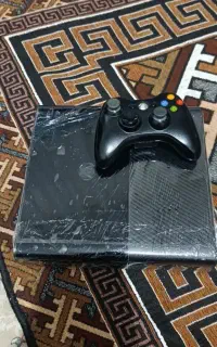 ایکس باکس 360سوپر اسلیم
