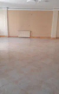 ۱۵۰مترتکواحدی طبقه اخردارای ۲۵مترتراس امیرکبیراول