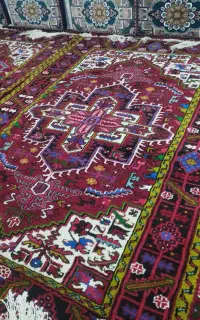 فرشدستبافتنهمترییکجفتبافندهخودمون