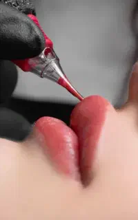 جذب مدل شیدینگ لب،خط چشم،بن مژه (مهرشهر کرج)