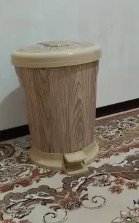 سطل زباله پدالدار بزرگ