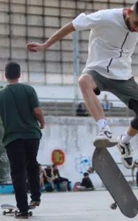 آموزش اسکیت برد هشتگرد