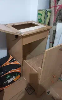 میز چرخ خیاطی درحدنو ۸میلیون و۵۰۰ت