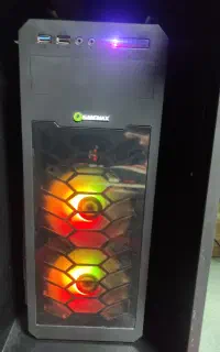 کیس کامپیوتر گیمینگ