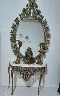 آینه و کنسول