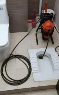 لوله بازکنی و تخریب دستشویی حمام و رفع نم در ایلام