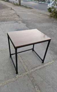 میز