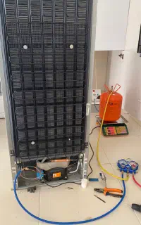 تعمیرات تخصصی انواع یخچال فریزرهای خانگی