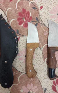 چاقو در حد نو و آینه بغل کلاه کاسکت هندا کاملا نو.