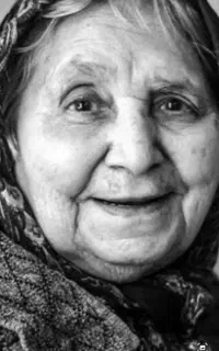 نیازمند پرستاری ازسالمند خانم