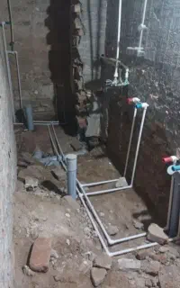 لوله کشی آب و فاضلاب،نصب وتعمیرپمپ آب،آبگرمکن و..