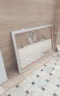 آینه یک مترونیم